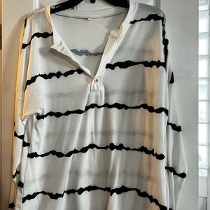 Large navy and white tshirt.